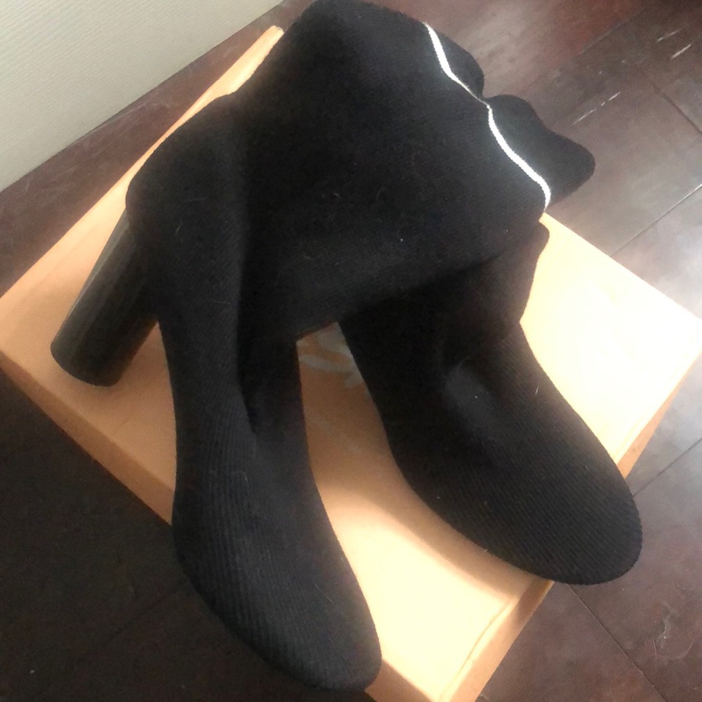Public desire sock boots size 8